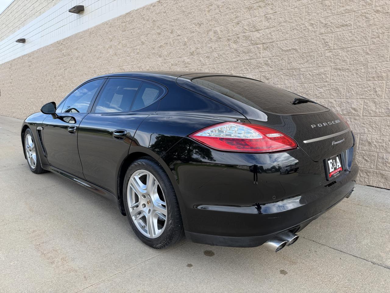 Porsche Panamera  2013