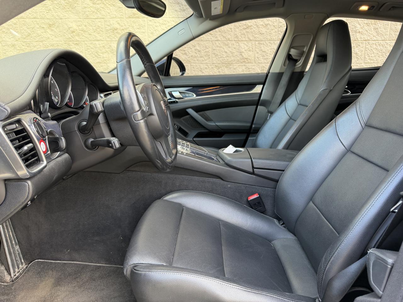 Porsche Panamera  2013