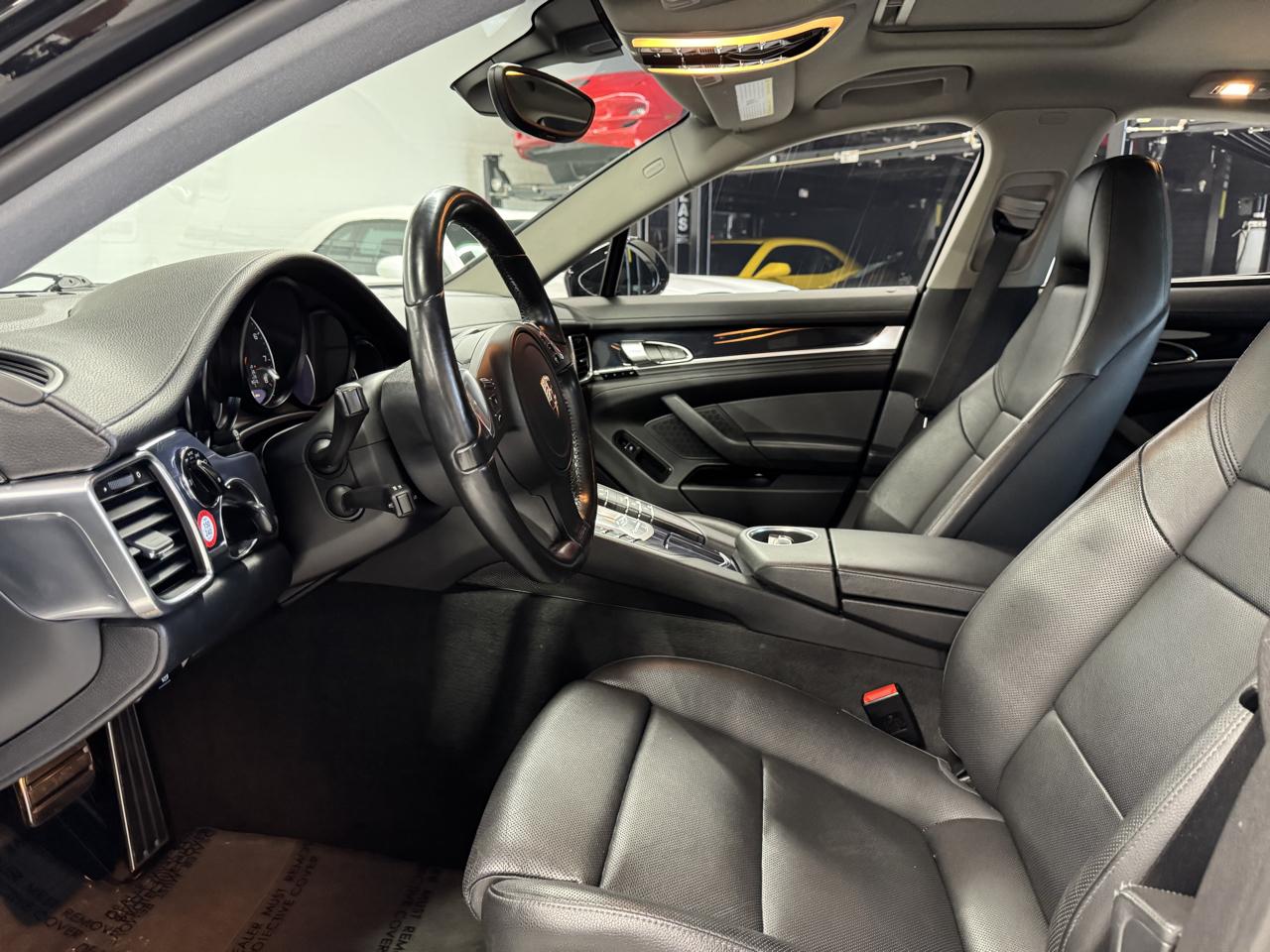 Porsche Panamera  2013