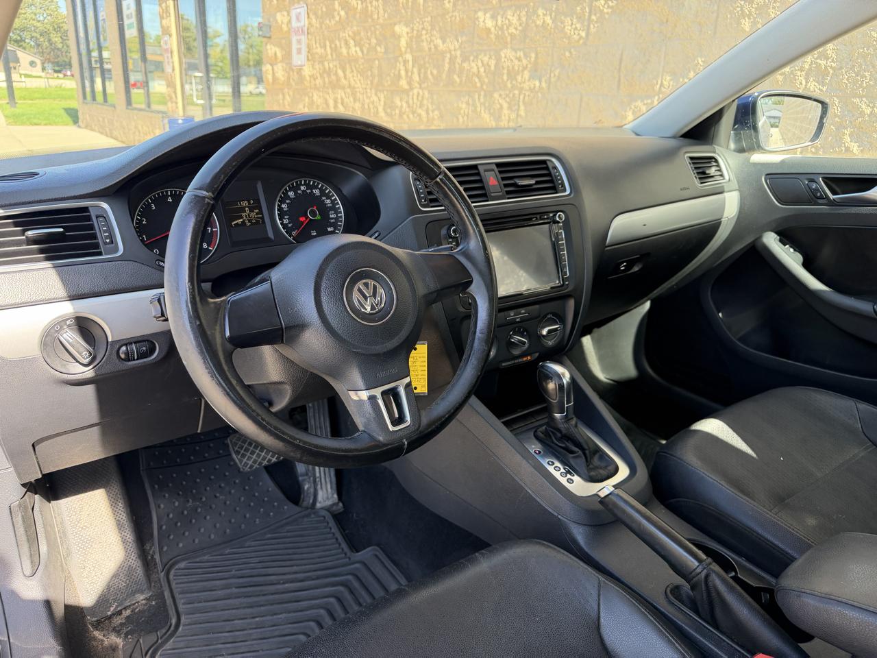 Volkswagen Jetta Sedan 4dr Auto SE 2013