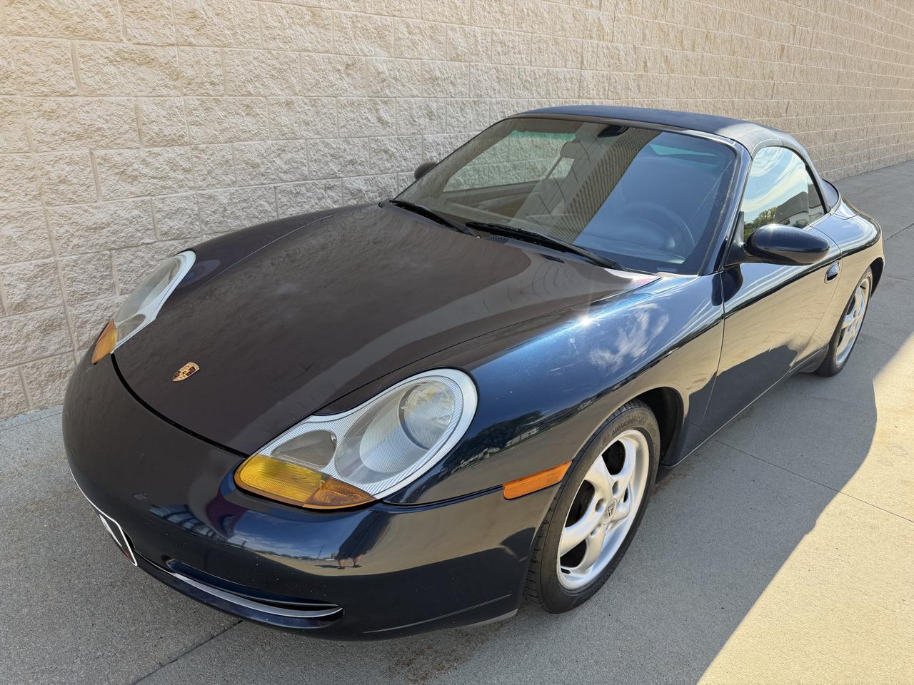Porsche 911 Carrera  1999