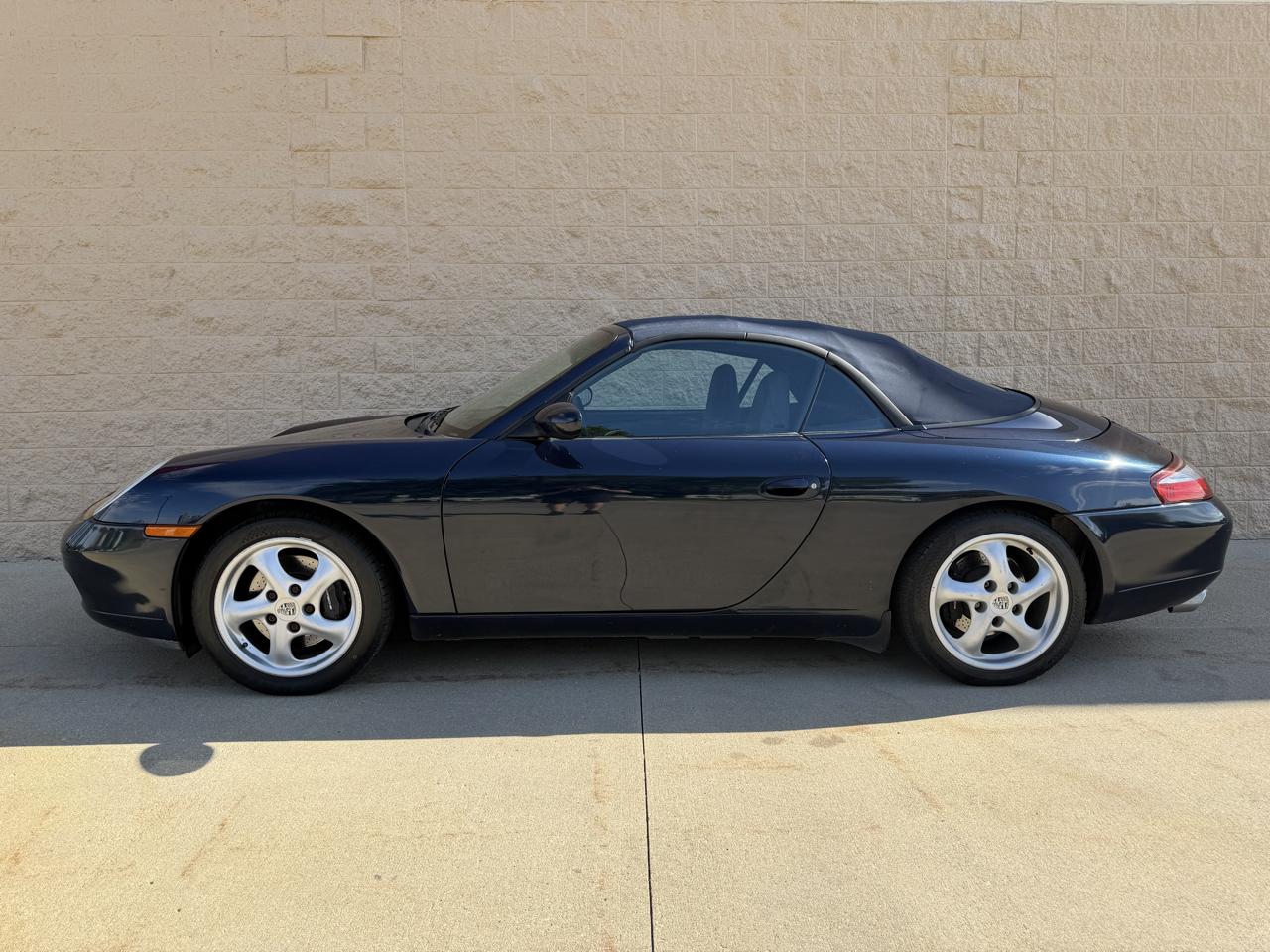 Porsche 911 Carrera  1999