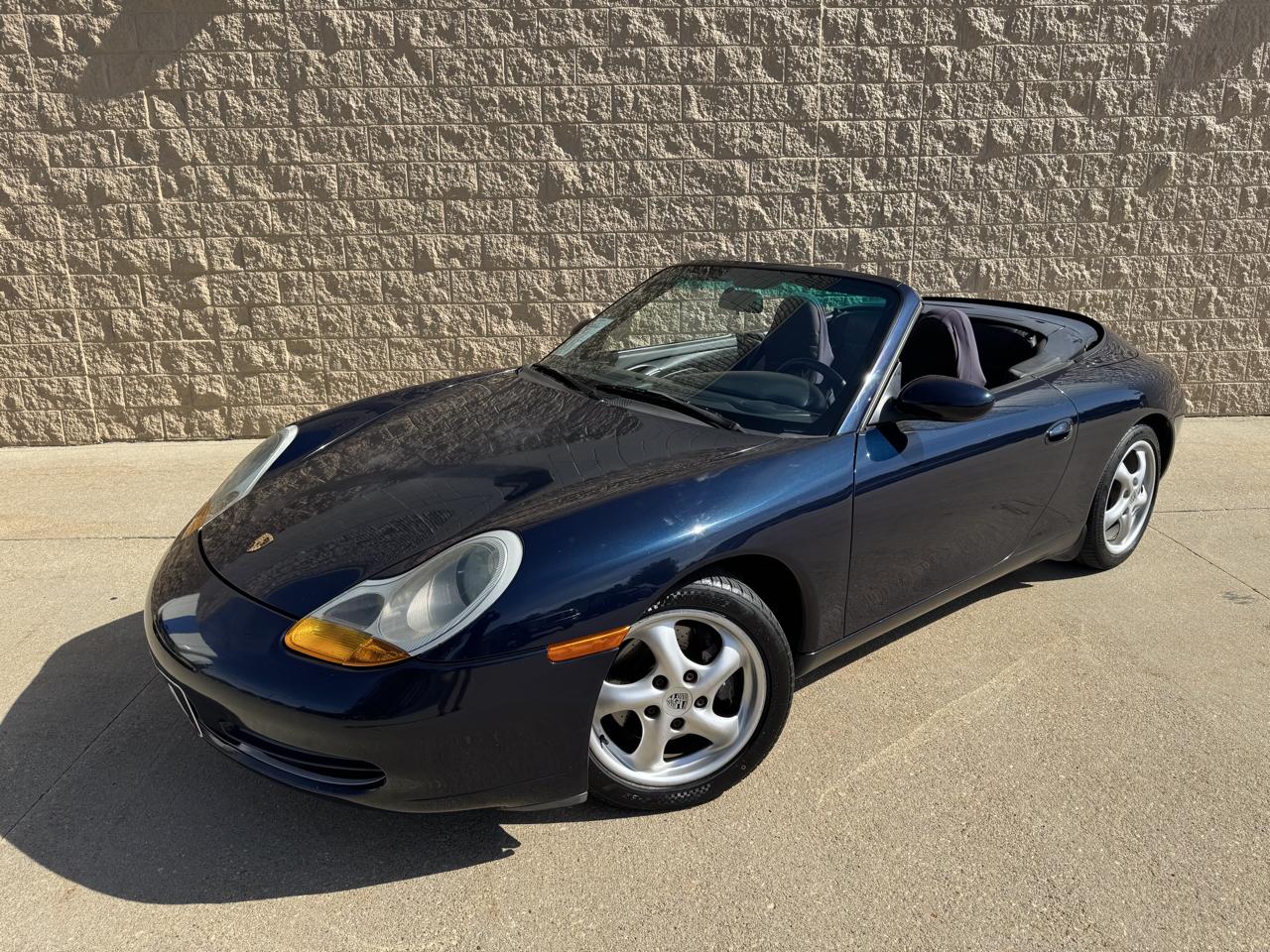Porsche 911 Carrera  1999