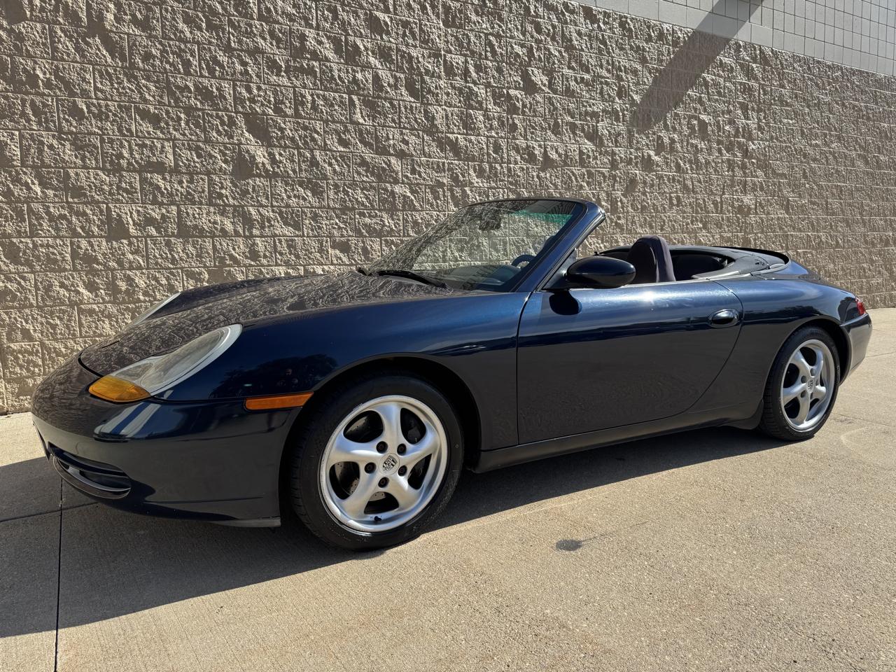 Porsche 911 Carrera  1999