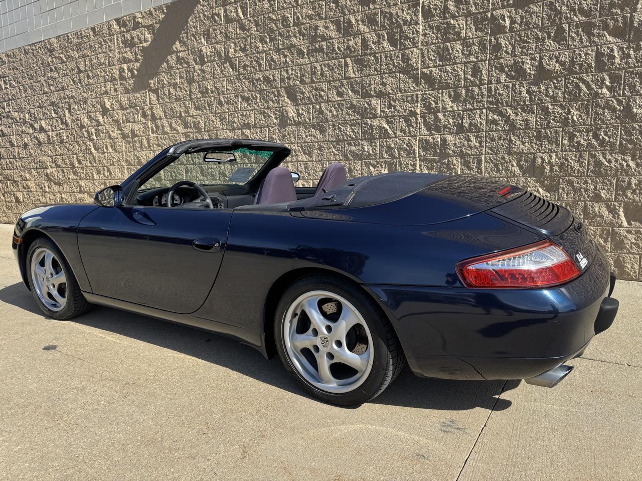 Porsche 911 Carrera  1999