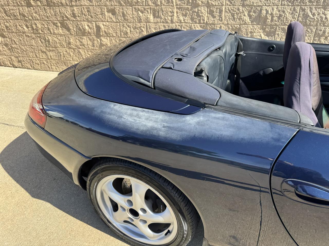 Porsche 911 Carrera  1999