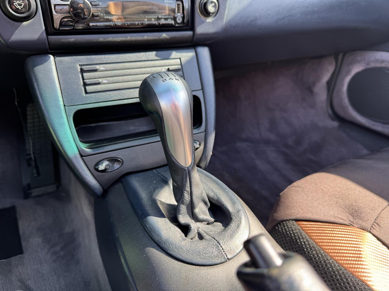 Porsche 911 Carrera  1999