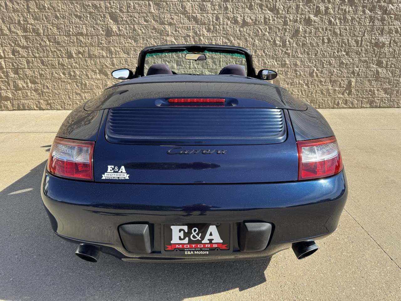 Porsche 911 Carrera  1999