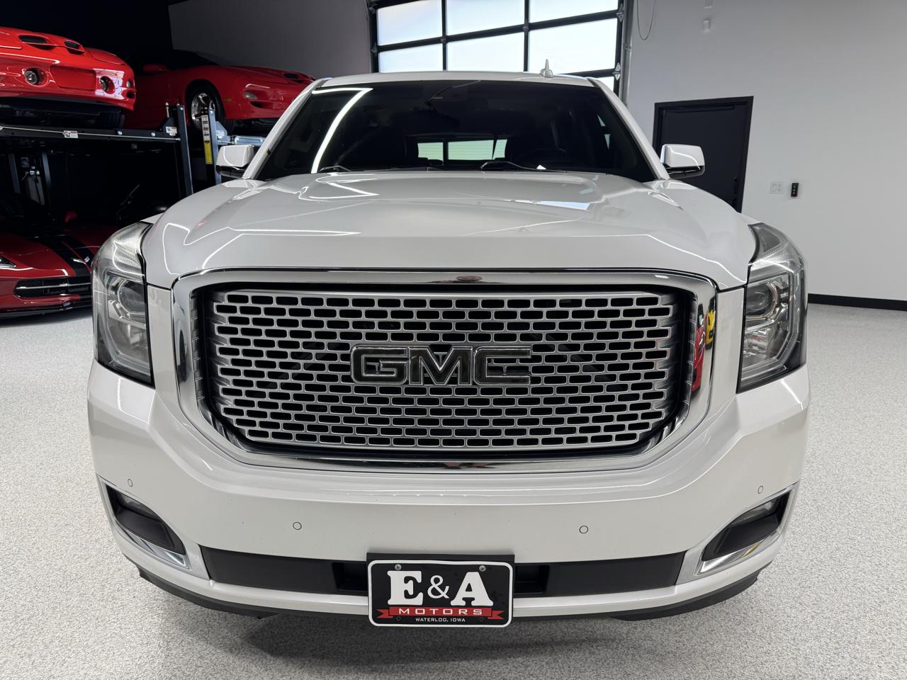 GMC Yukon Denali 2016
