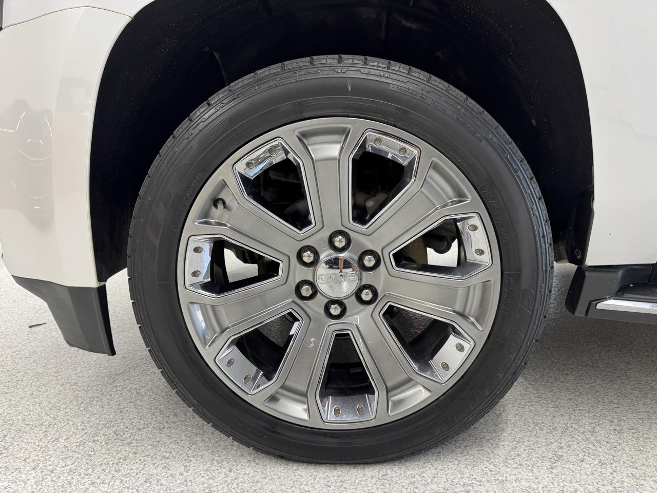 GMC Yukon Denali 2016