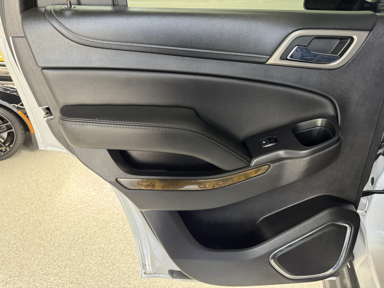 GMC Yukon Denali 2016