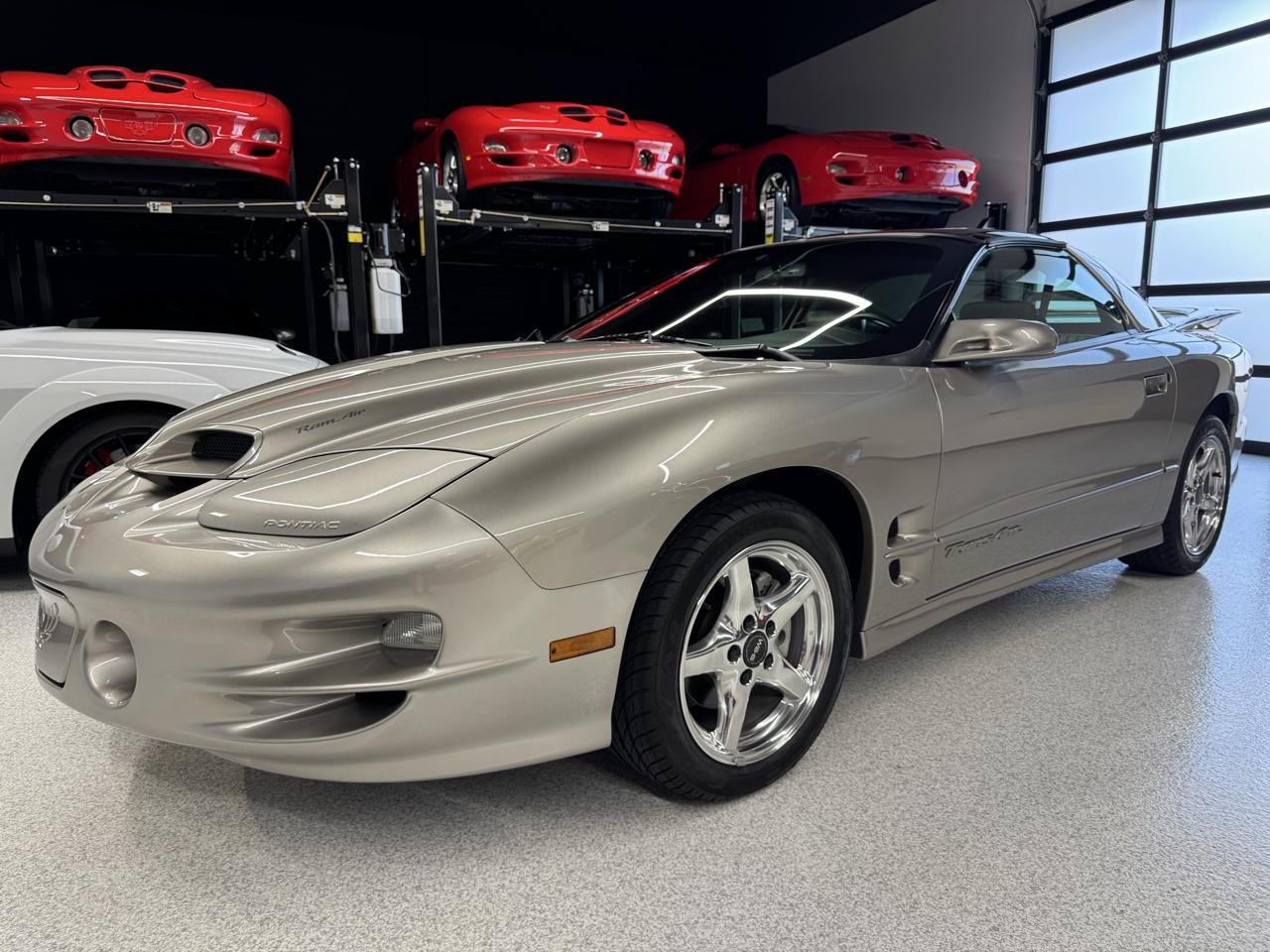 Pontiac Firebird Trans Am WS6 2000