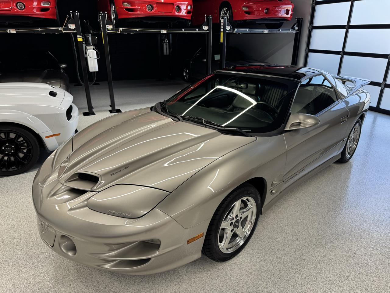 Pontiac Firebird Trans Am WS6 2000