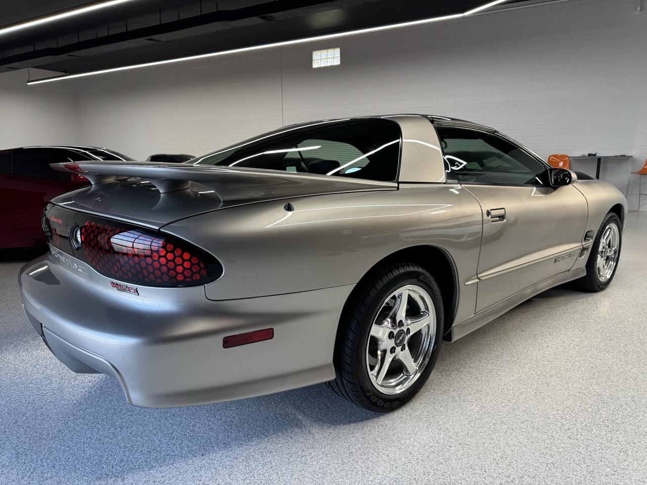 Pontiac Firebird Trans Am WS6 2000