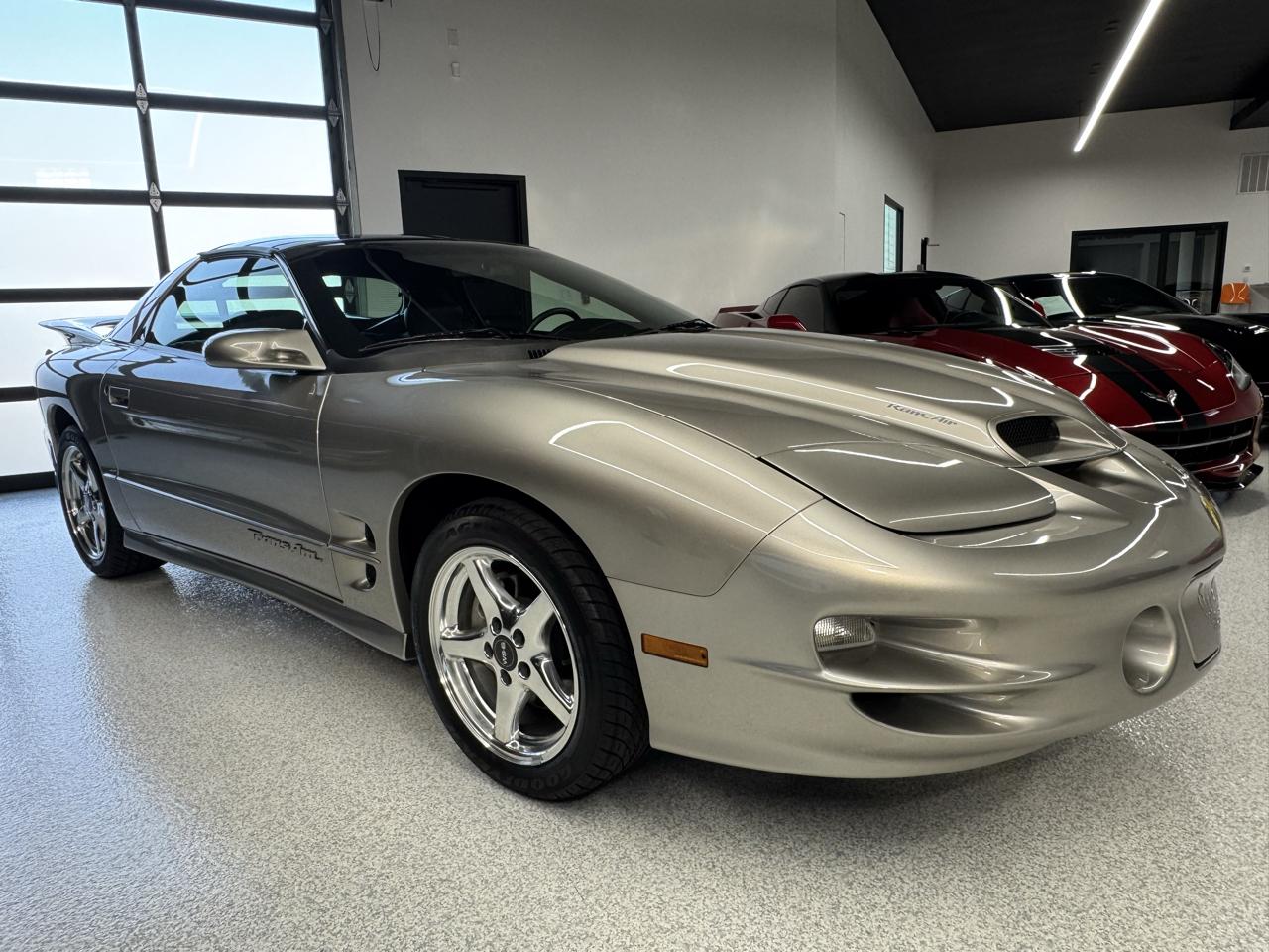 Pontiac Firebird Trans Am WS6 2000