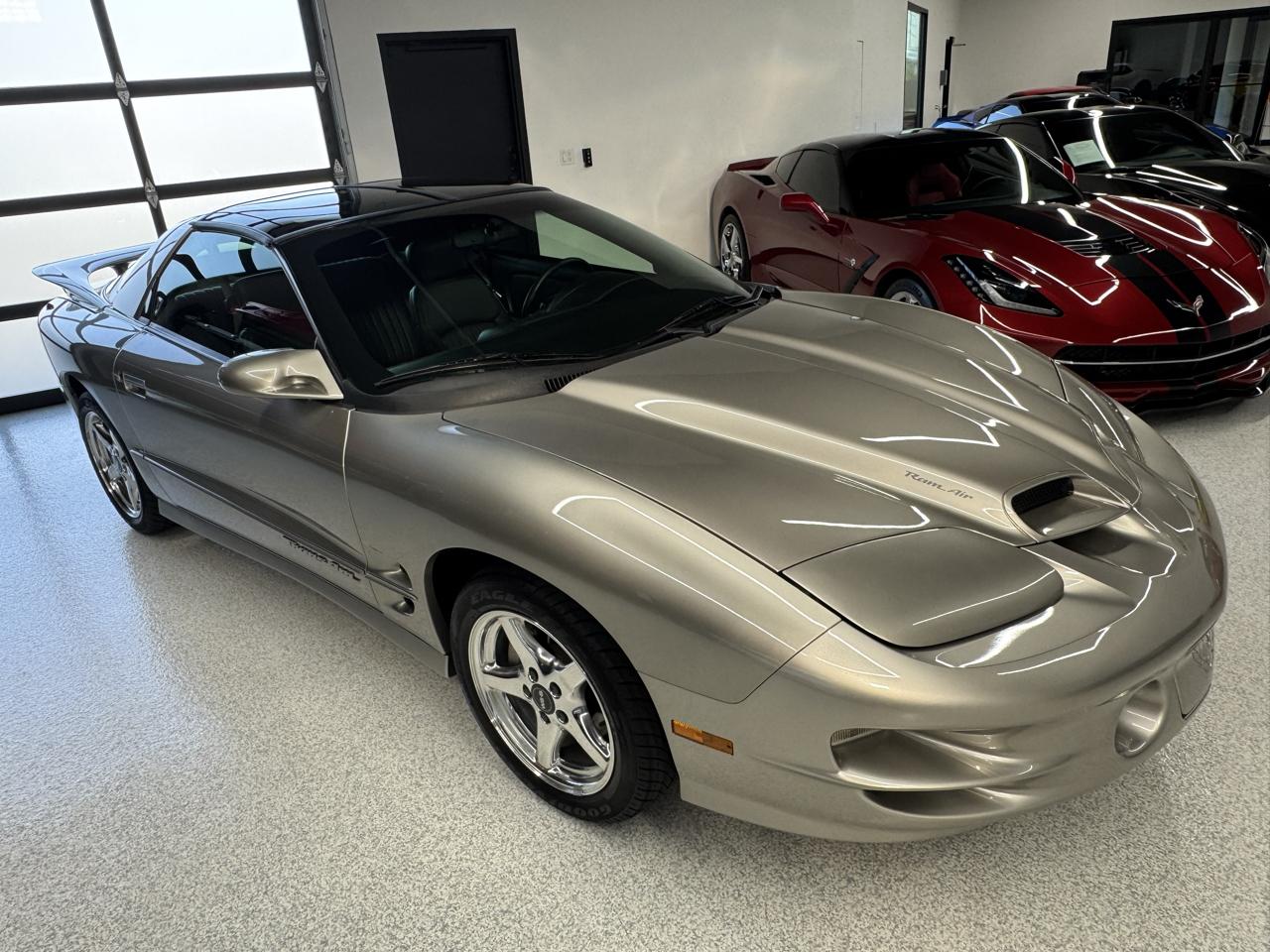 Pontiac Firebird Trans Am WS6 2000