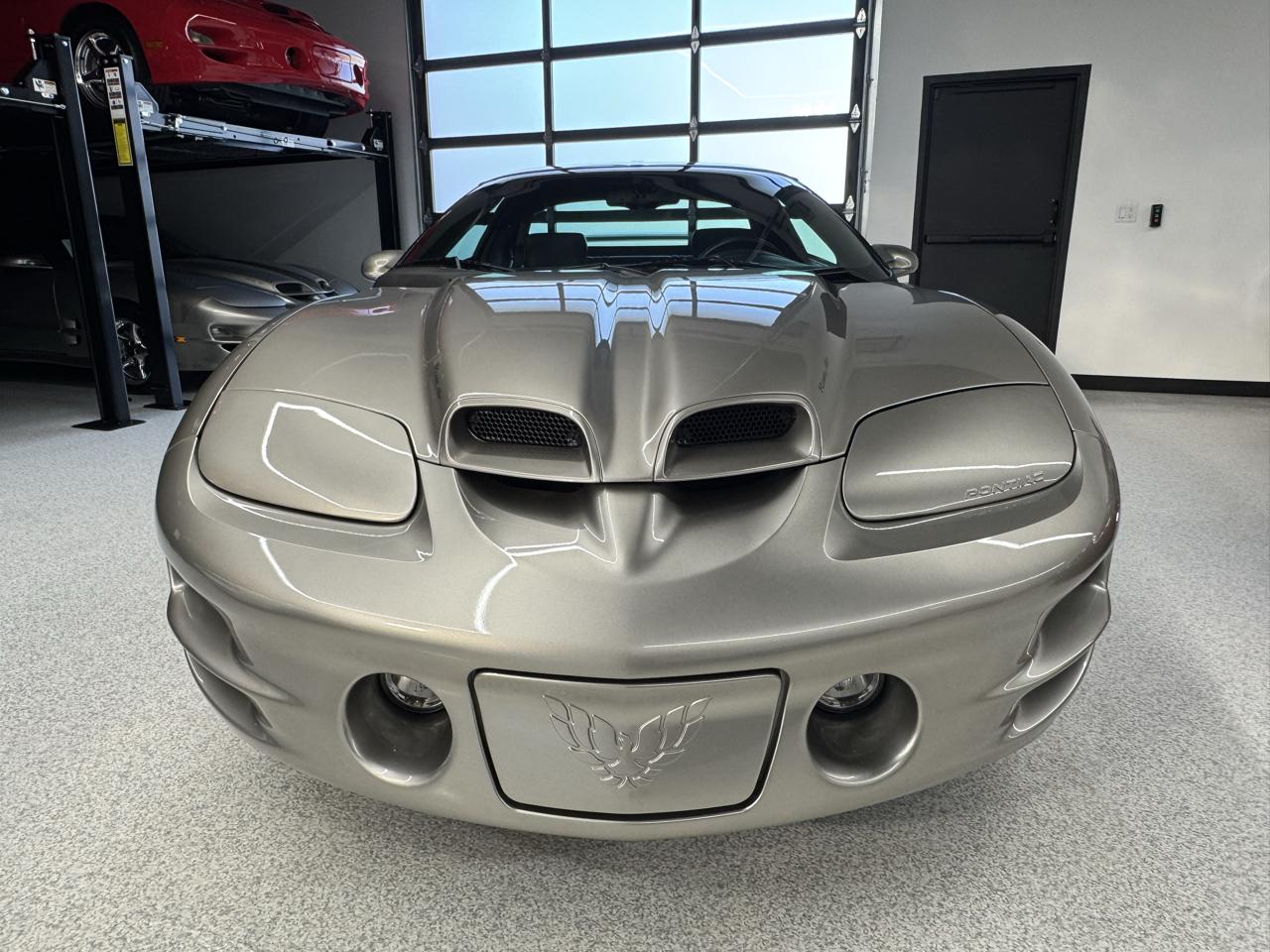 Pontiac Firebird Trans Am WS6 2000
