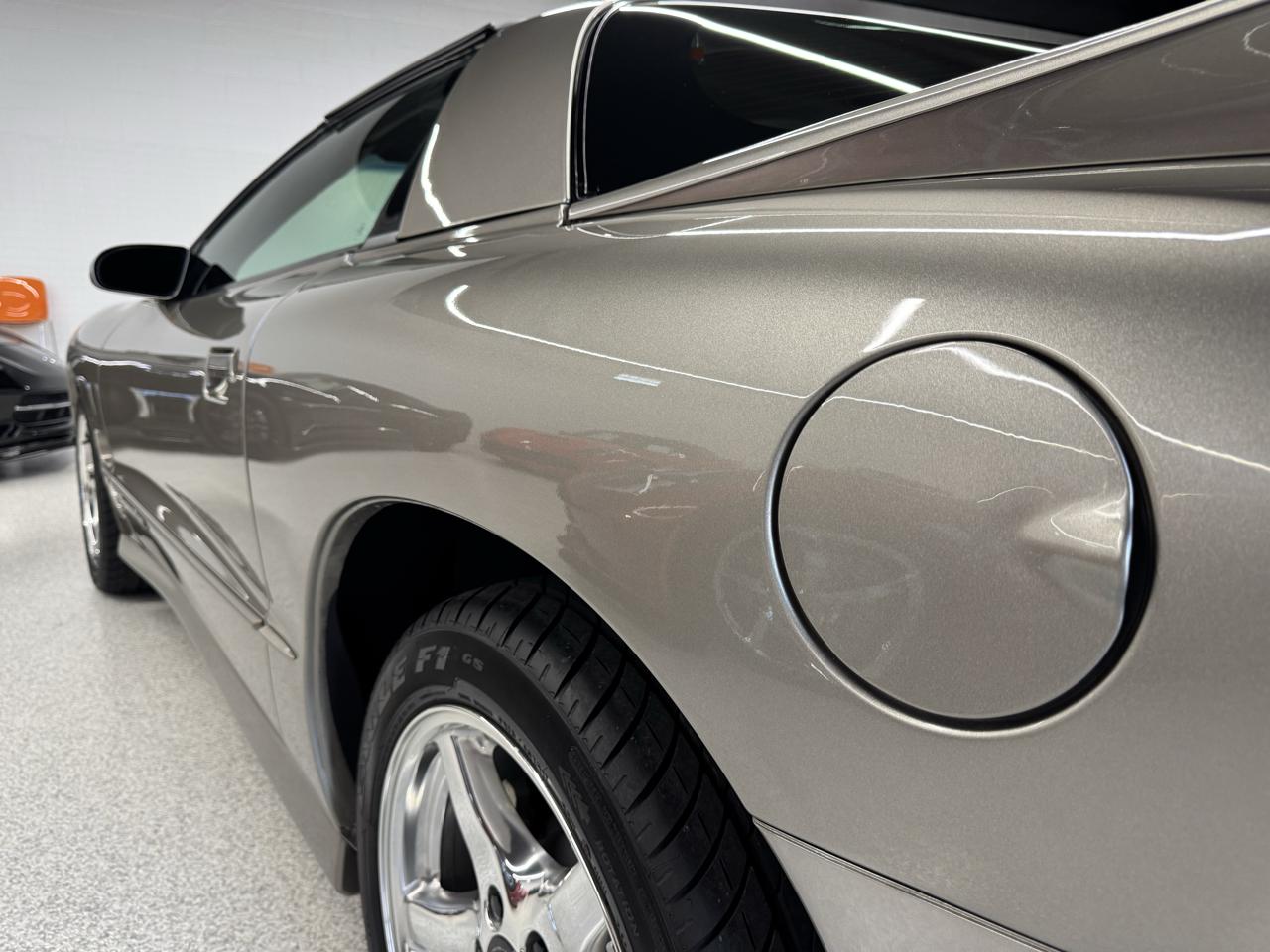 Pontiac Firebird Trans Am WS6 2000