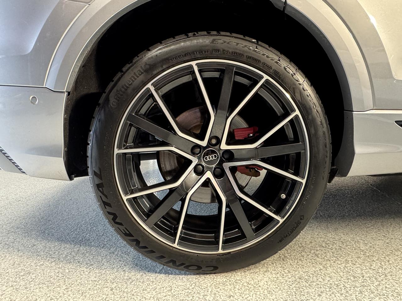 Audi Q8 Premium Plus 55 TFSI quattro 2022