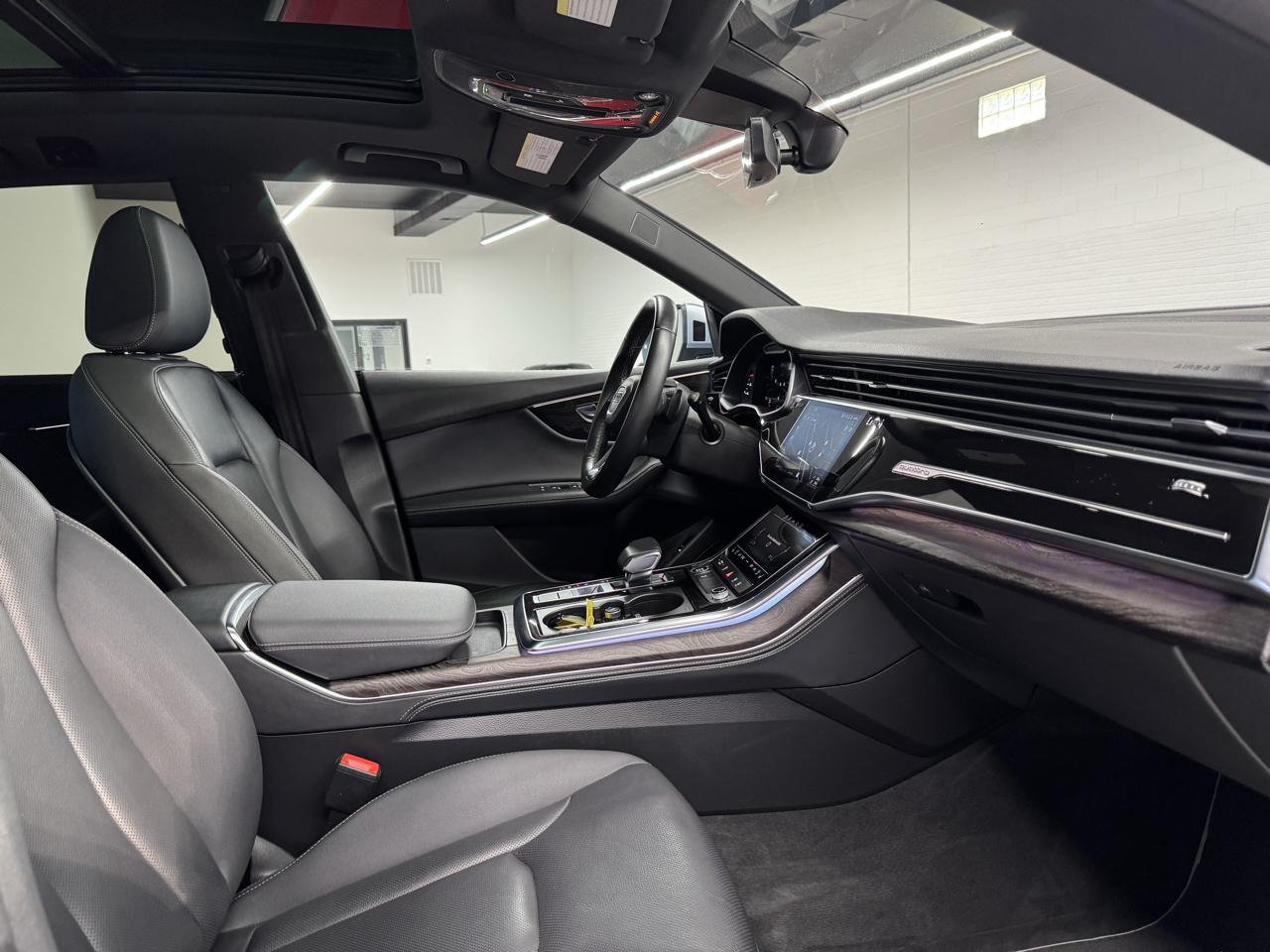 Audi Q8 Premium Plus 55 TFSI quattro 2022