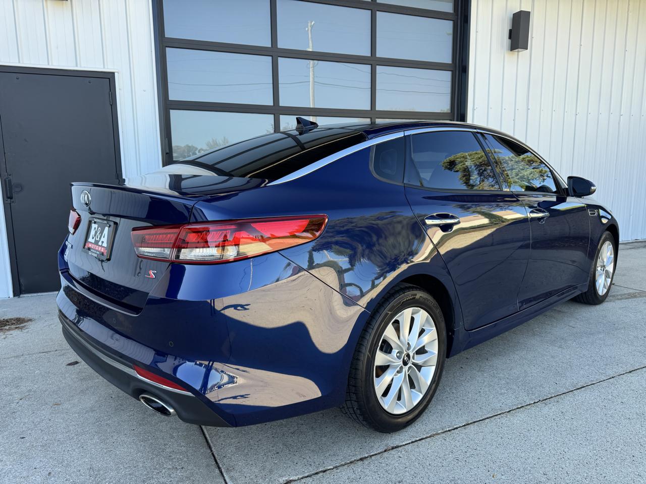 Kia Optima  2018