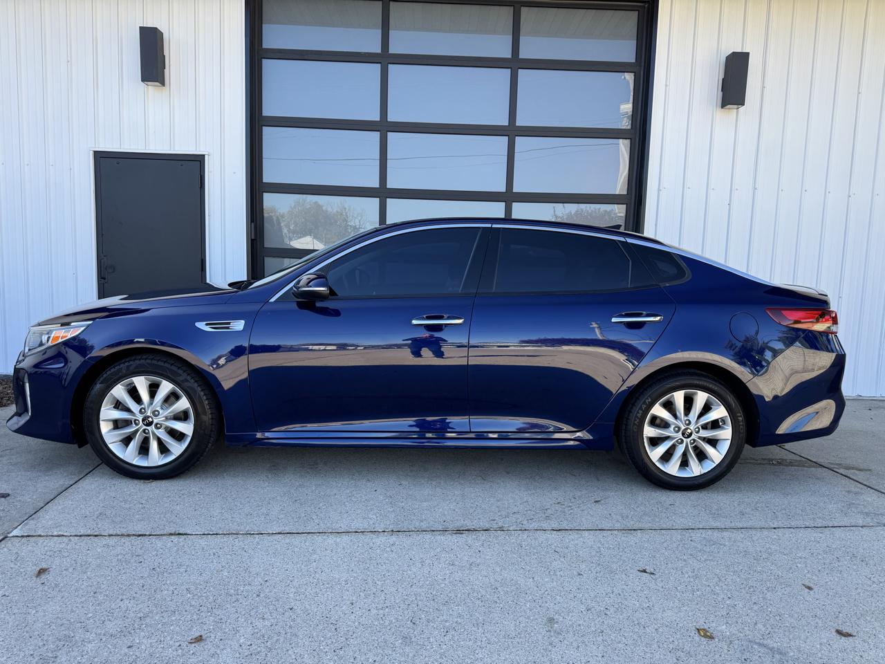 Kia Optima  2018