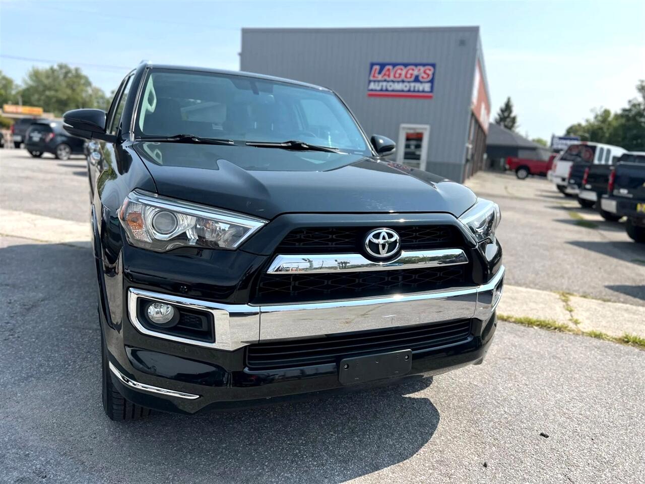 2016 Toyota 4Runner Limited Sport photo 2
