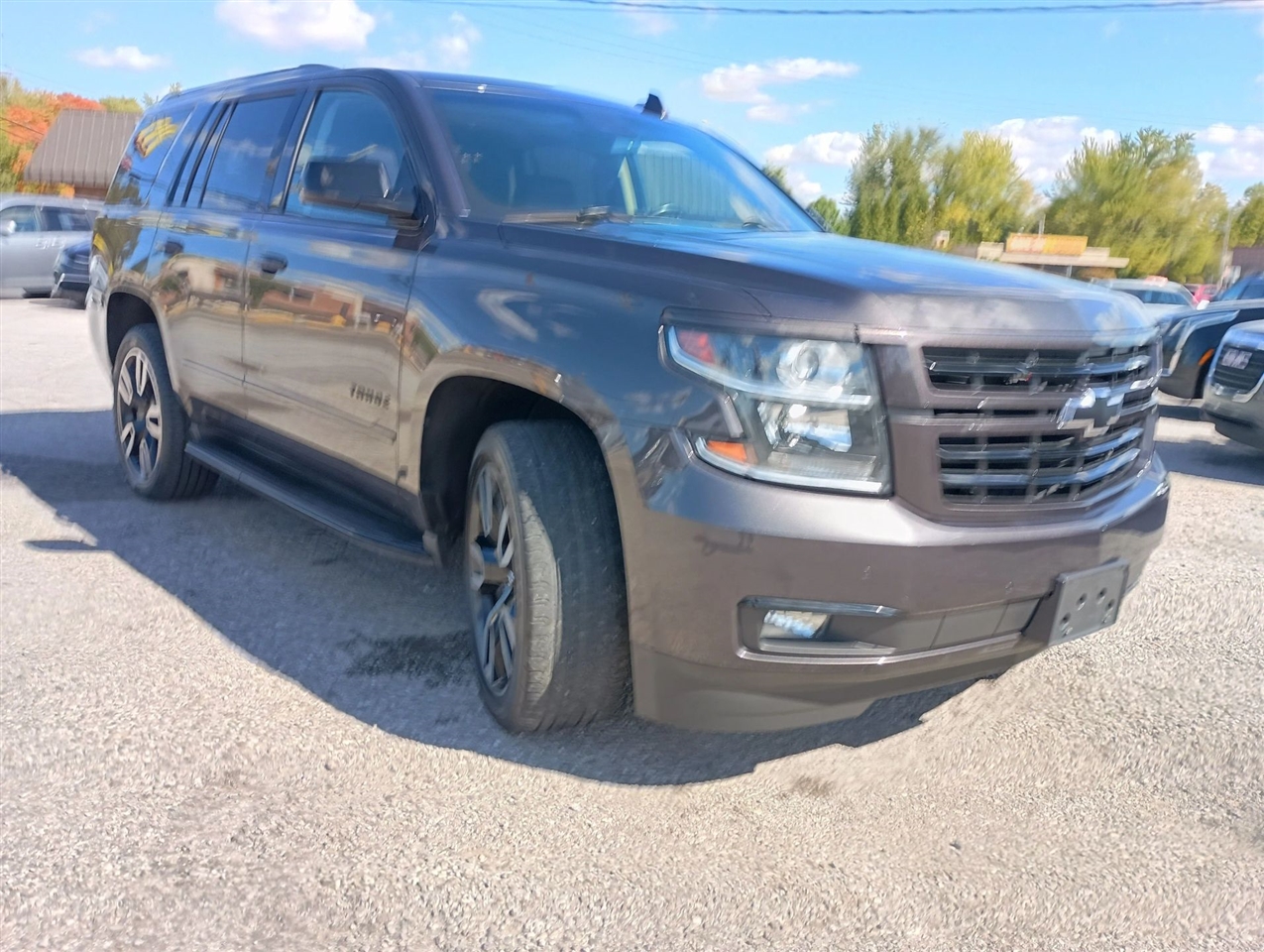 2018 Chevrolet Tahoe Premier photo 2