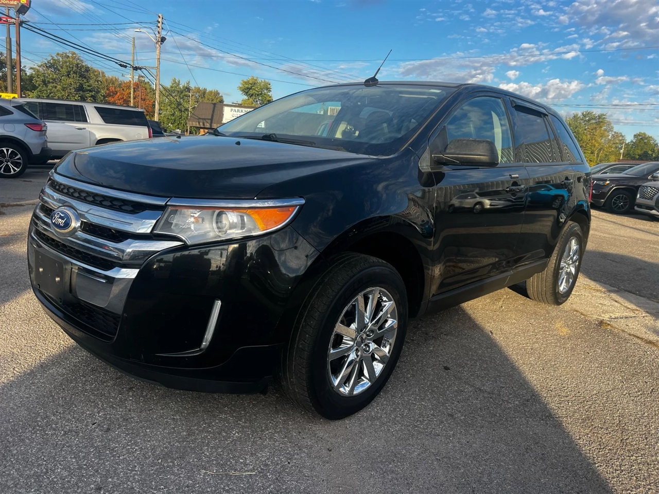 2014 Ford Edge SEL Sport photo 2