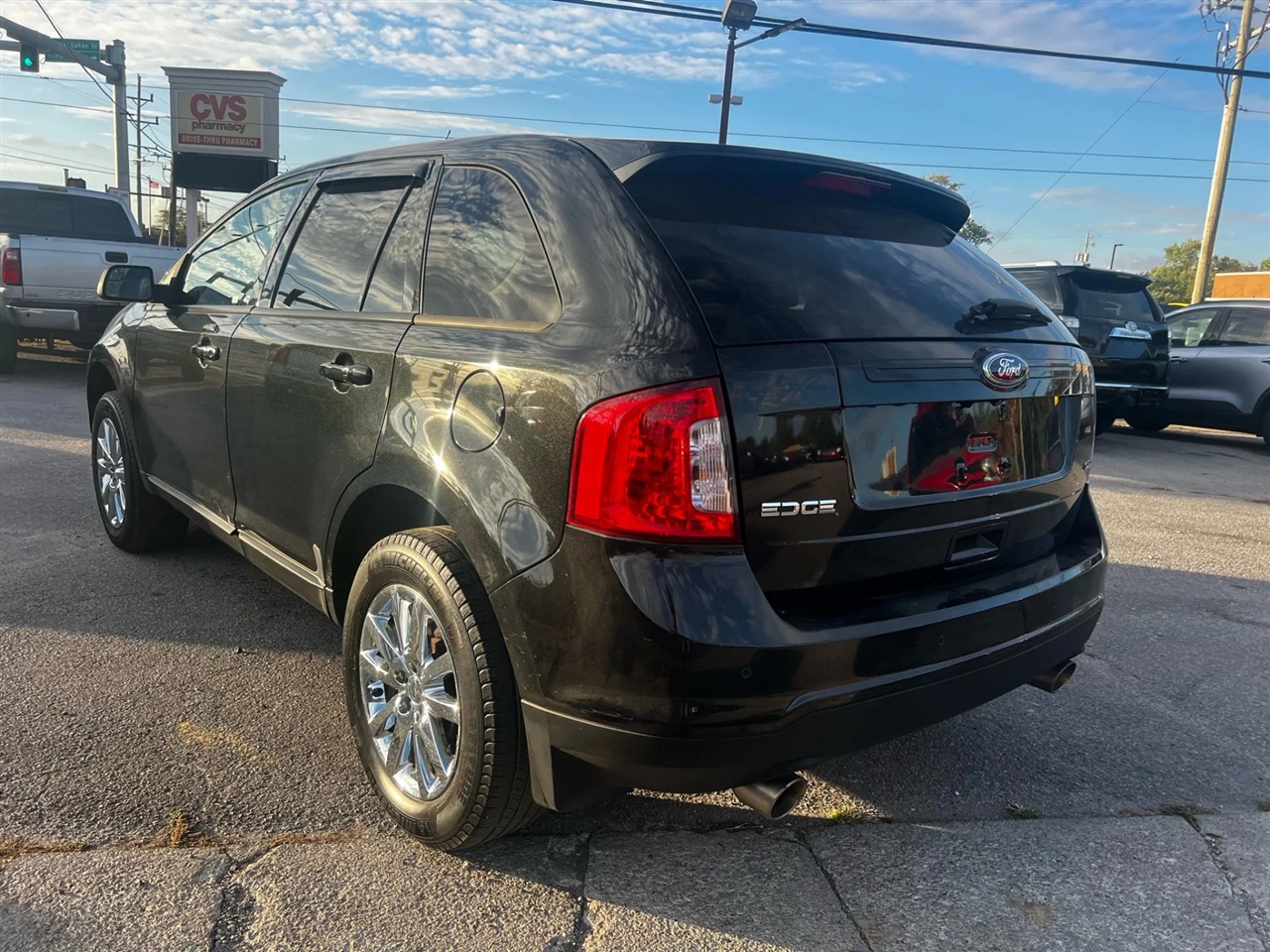2014 Ford Edge SEL Sport photo 3
