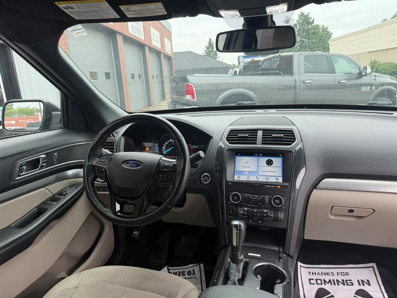 2019 Ford Explorer XLT - Photo 17