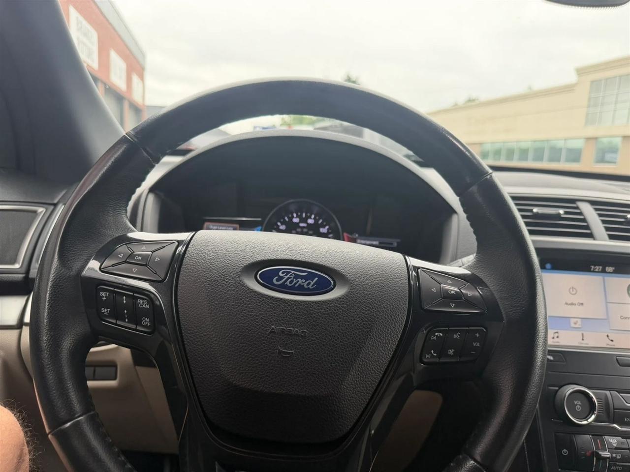 2019 Ford Explorer XLT - Photo 21