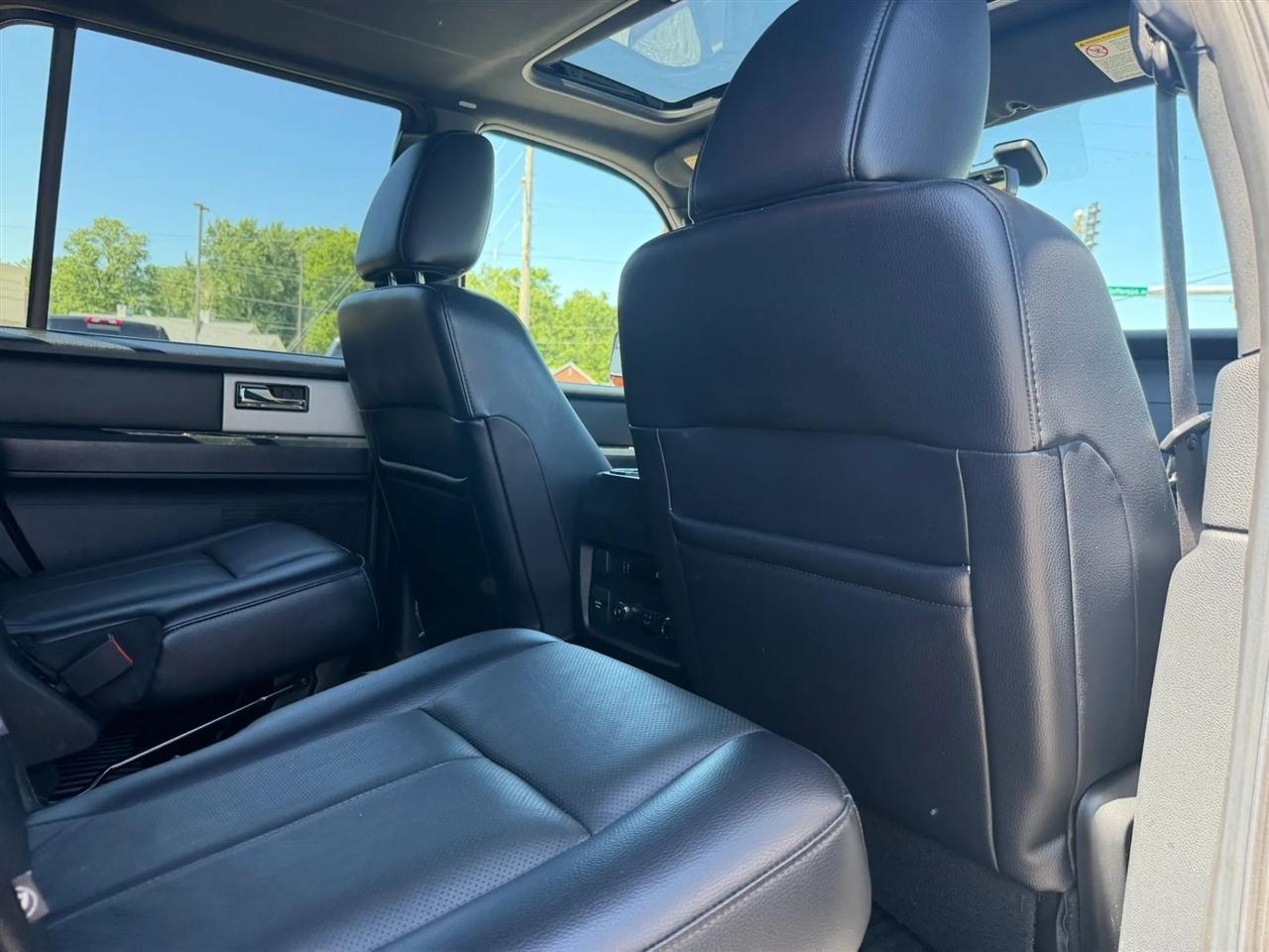 Ford Expedition  2017