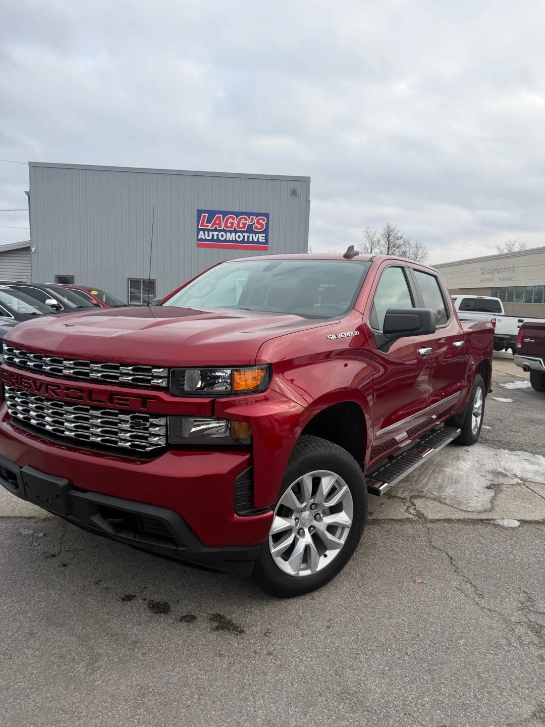 2021 Chevrolet Silverado 1500 Custom Pickup 4D 5 3/4 ft