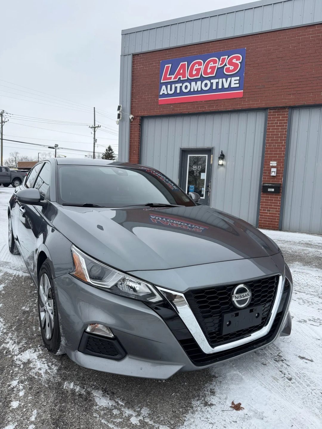 2021 Nissan Altima S's photo