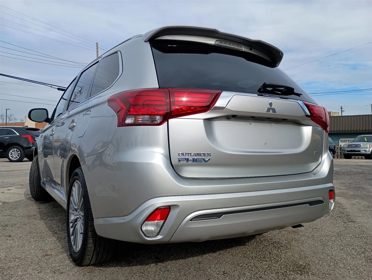 Mitsubishi Outlander PHEV  2022