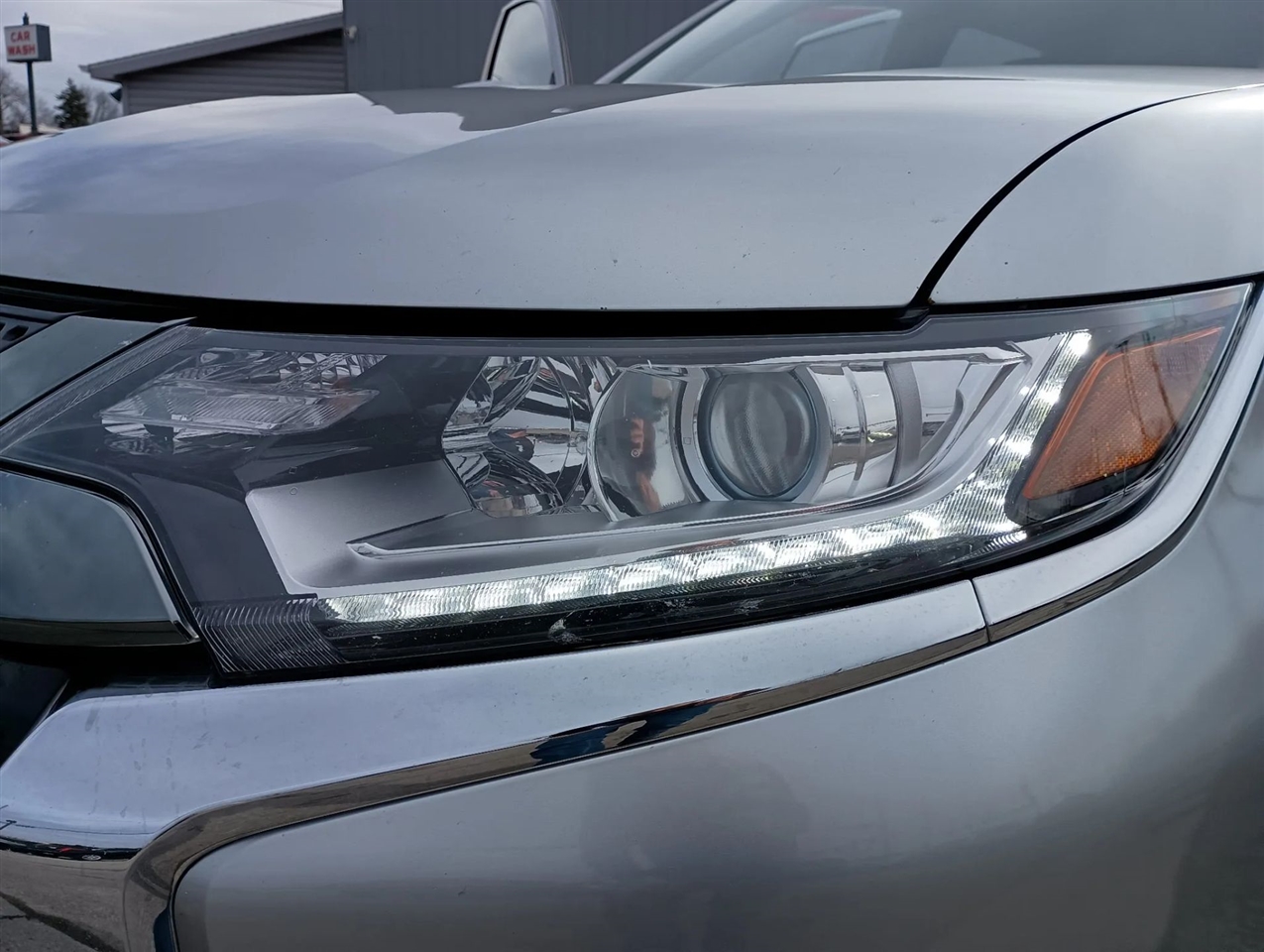 Mitsubishi Outlander PHEV  2022