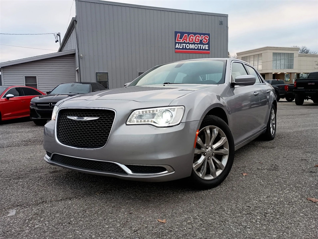 Chrysler 300  2017
