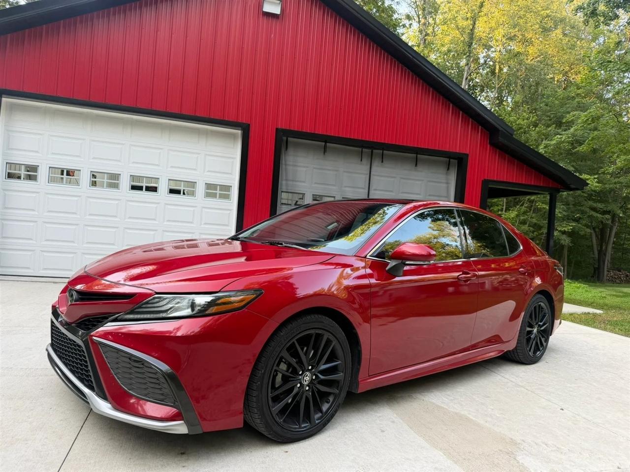 Toyota Camry  2021