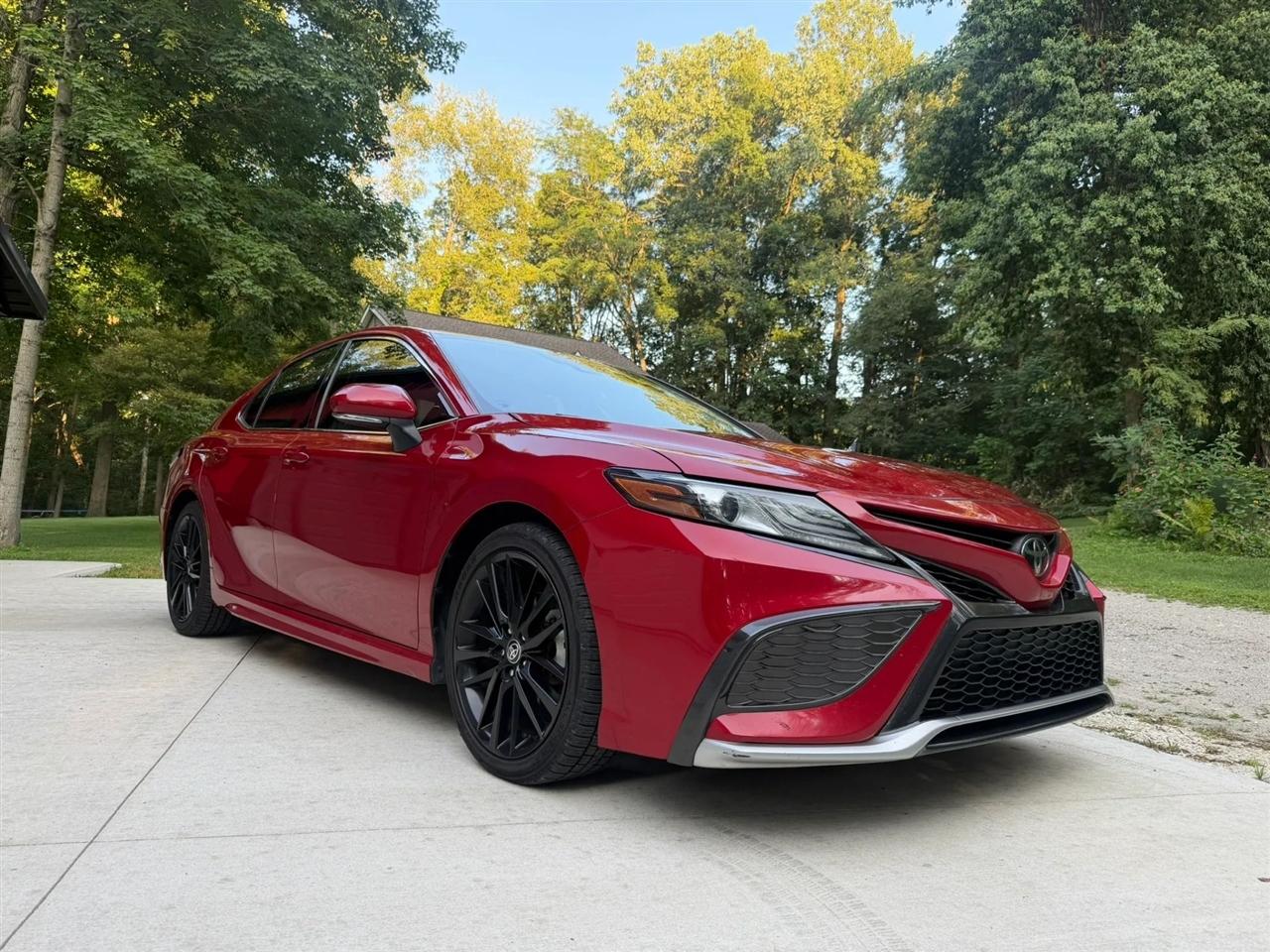 Toyota Camry  2021