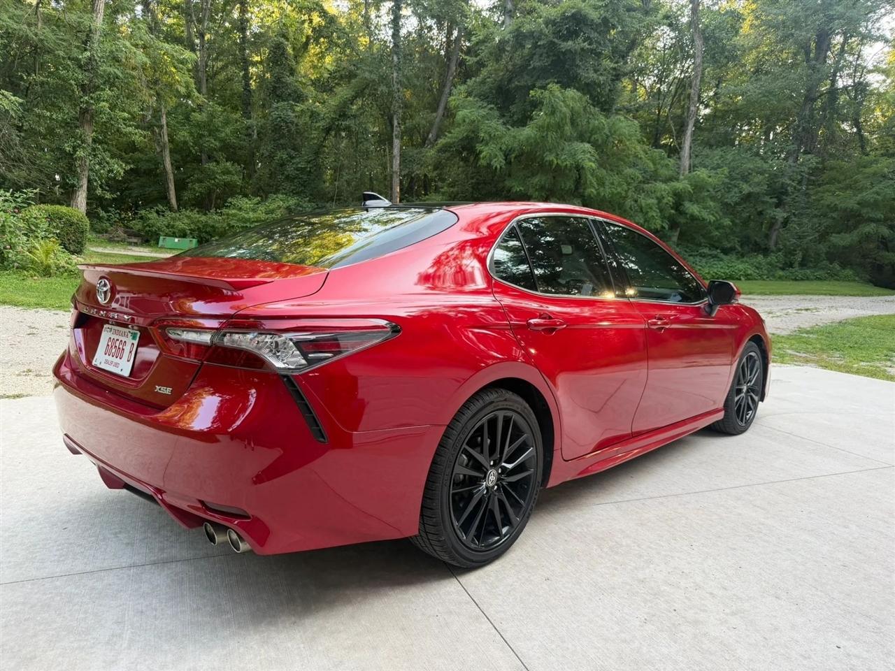 Toyota Camry  2021