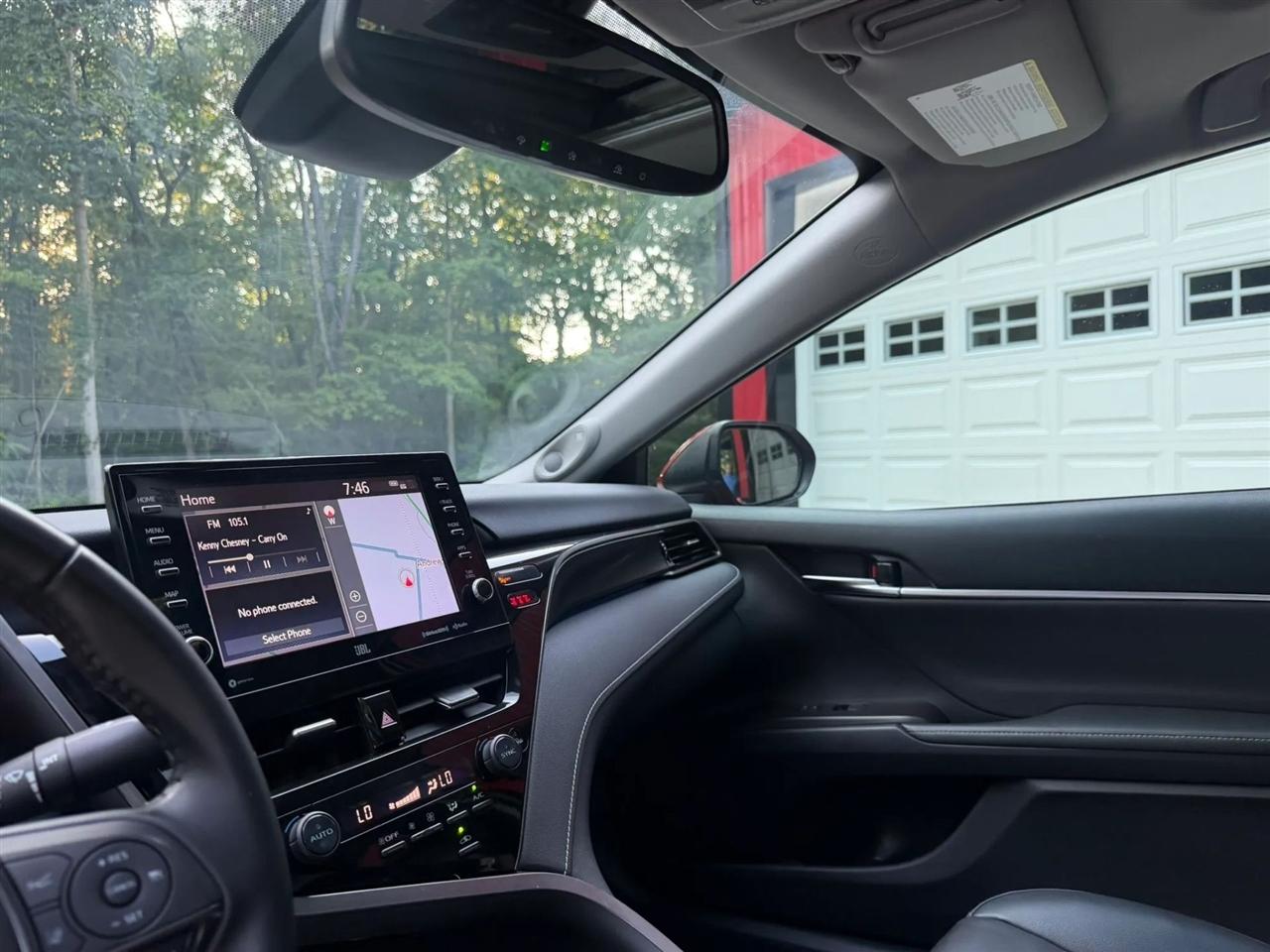 Toyota Camry  2021