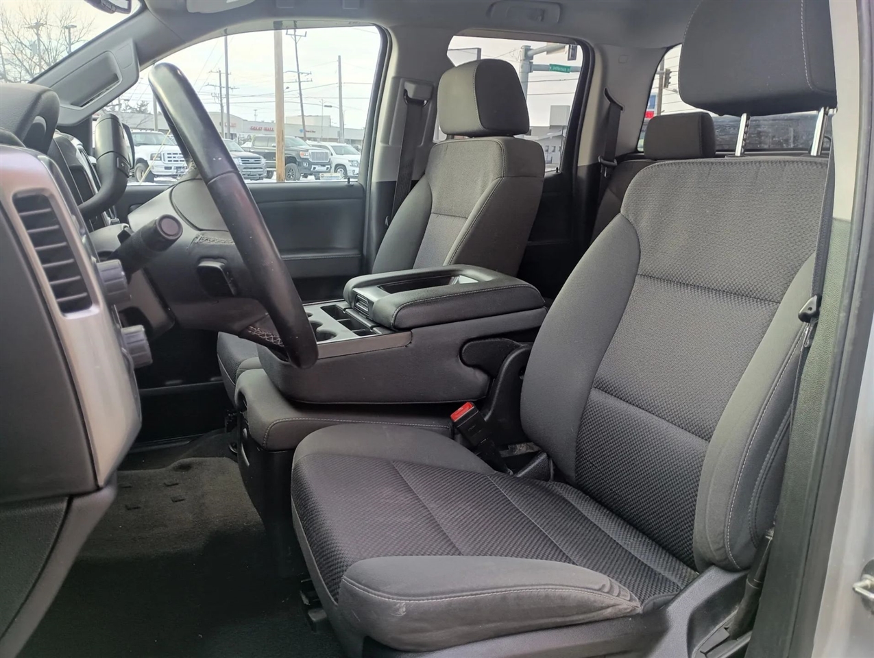 Chevrolet Silverado 1500  2018