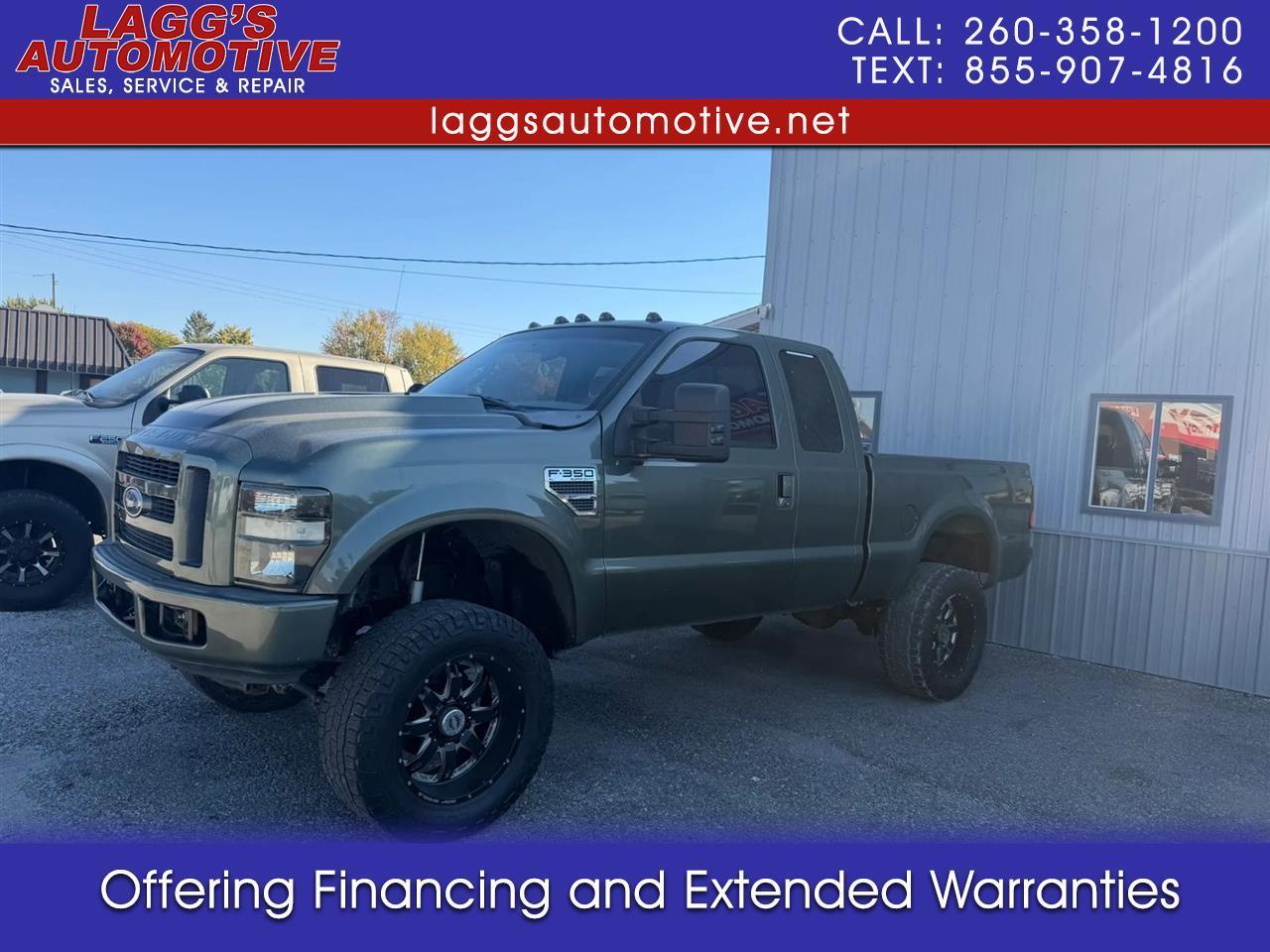 2004 Ford F-250 SD XLT Pickup 4D 6 3/4 ft