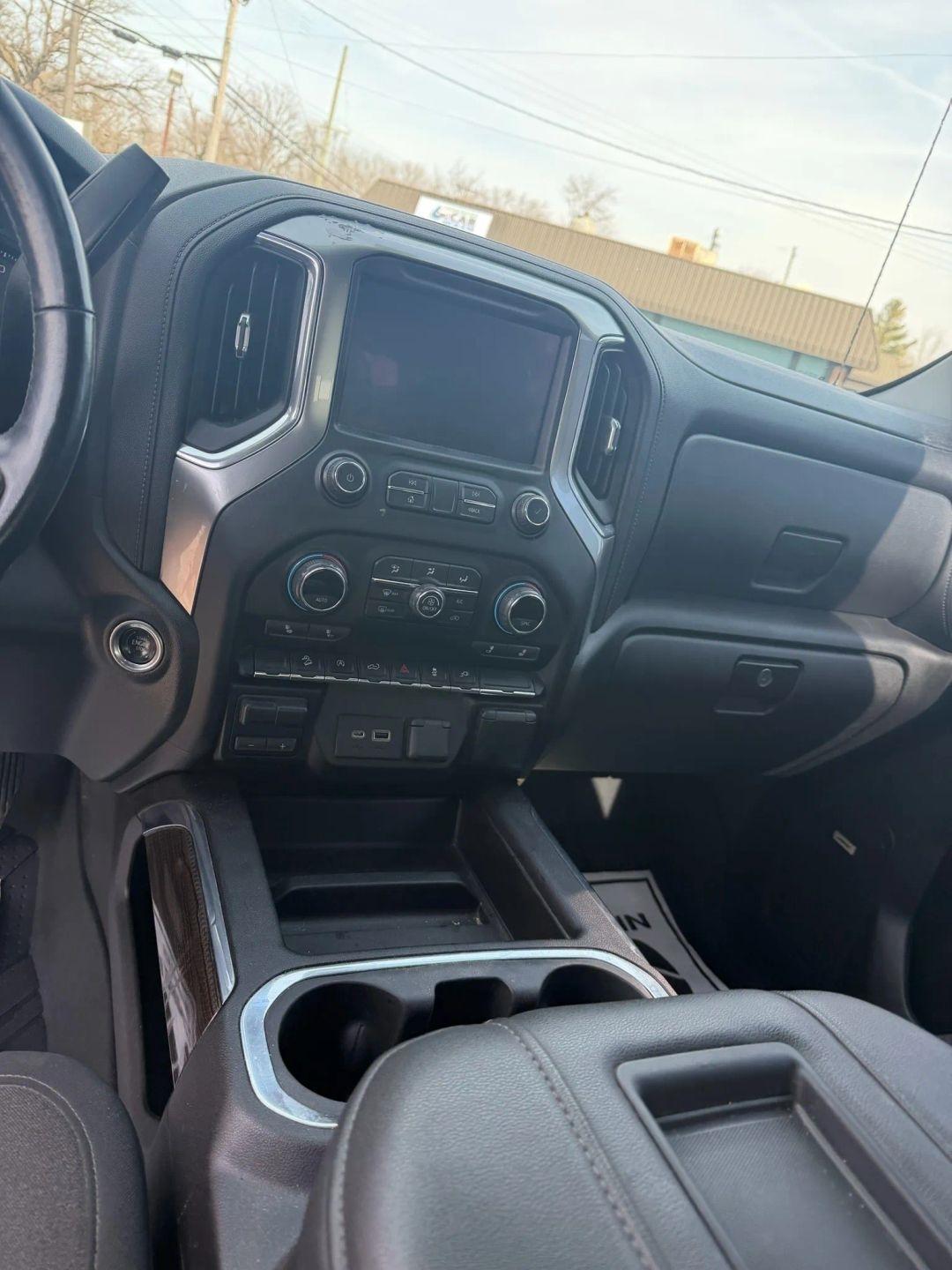 Chevrolet Silverado 1500  2021