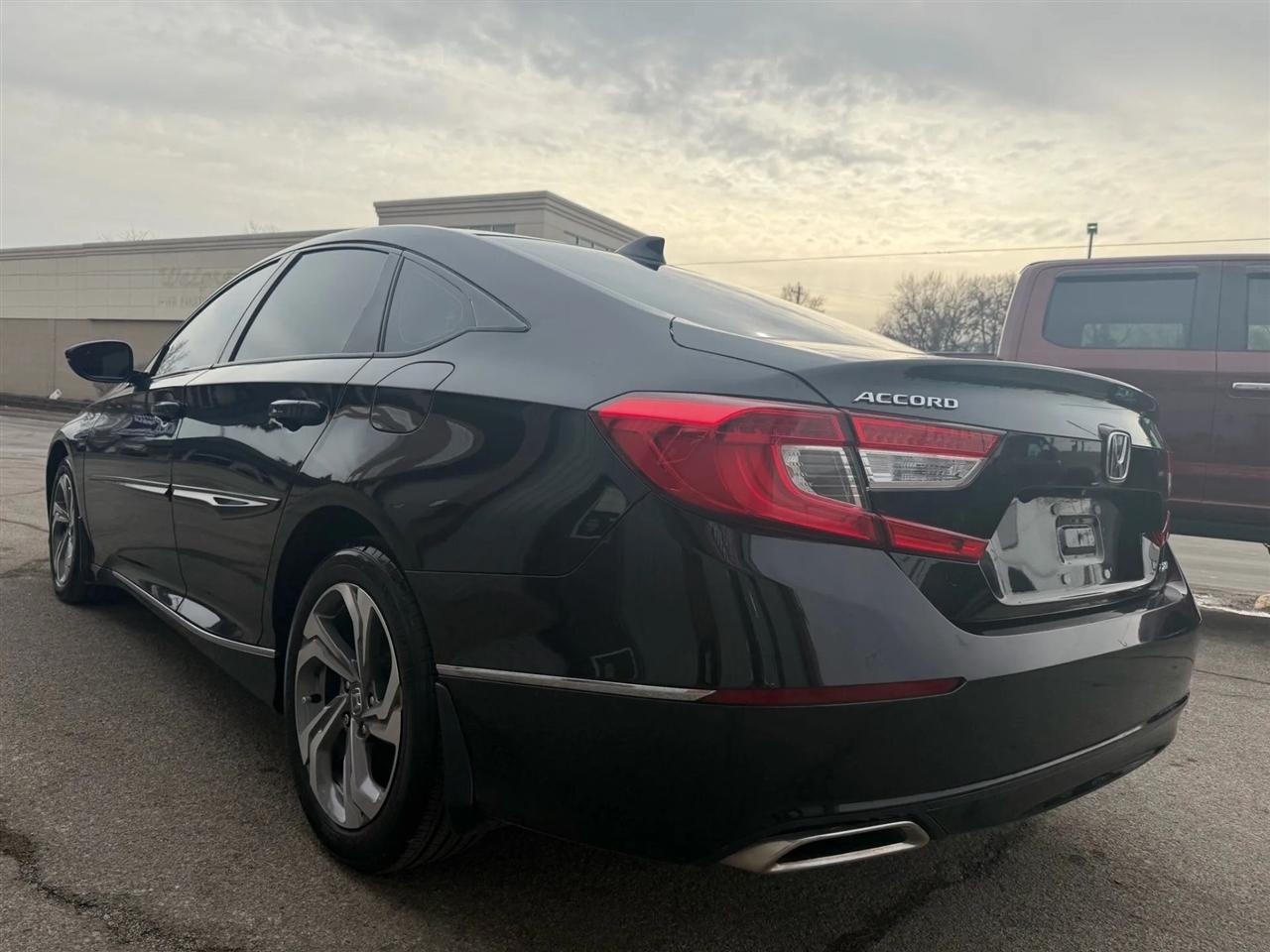 Honda Accord  2018
