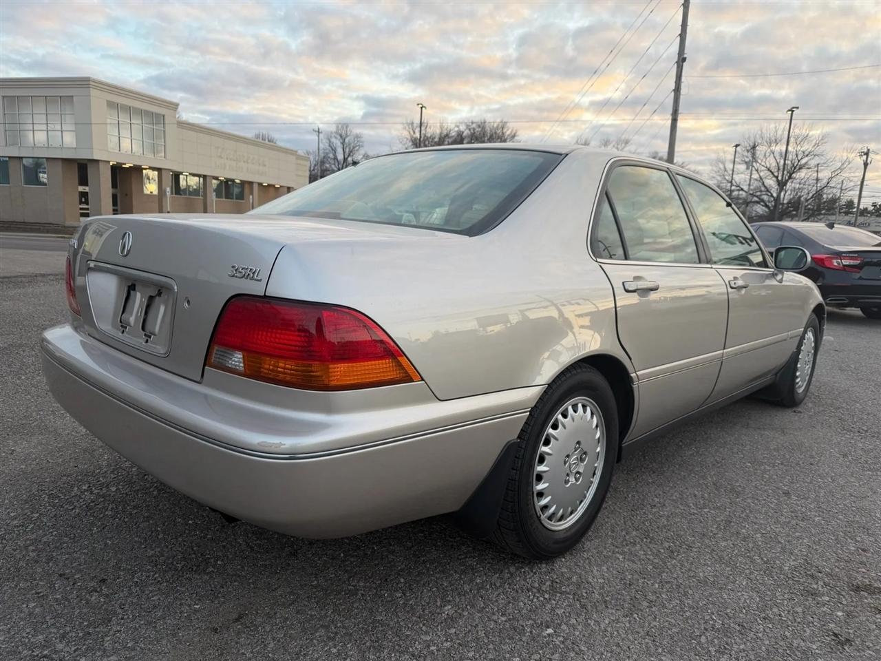 Acura RL  1996