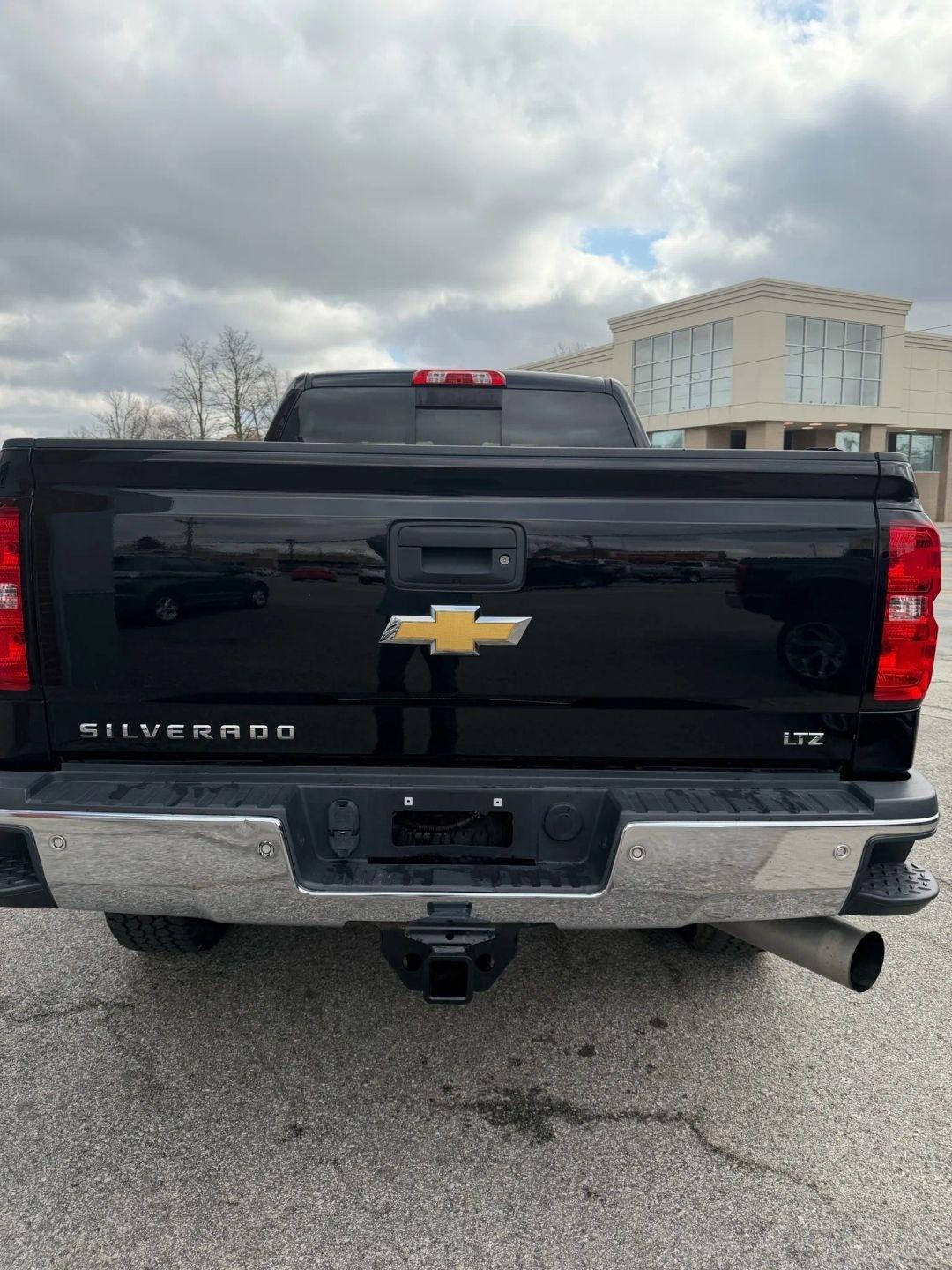 Chevrolet Silverado 2500HD  2015