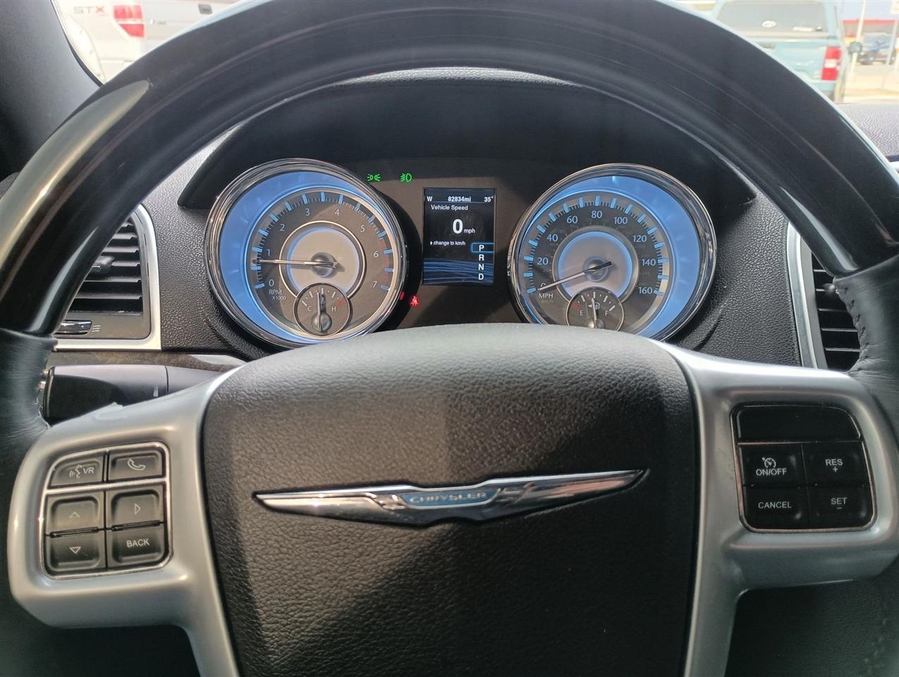 Chrysler 300  2014
