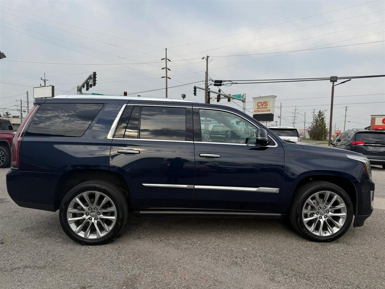 Cadillac Escalade  2018